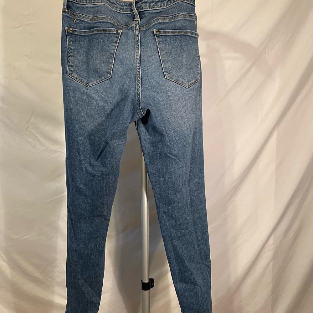 Mossimo Jeans - Picture 3 of 3